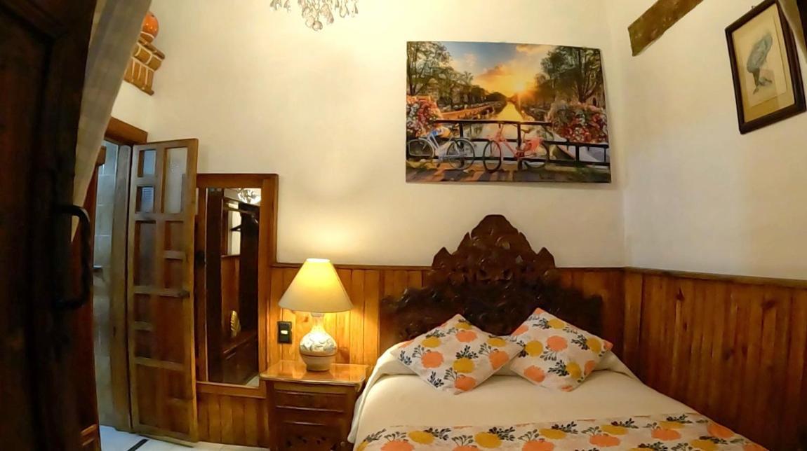 Hotel Casa Baez Patzcuaro Exterior photo